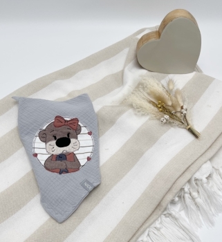 Halstuch "Button Otterdame mit Fisch"